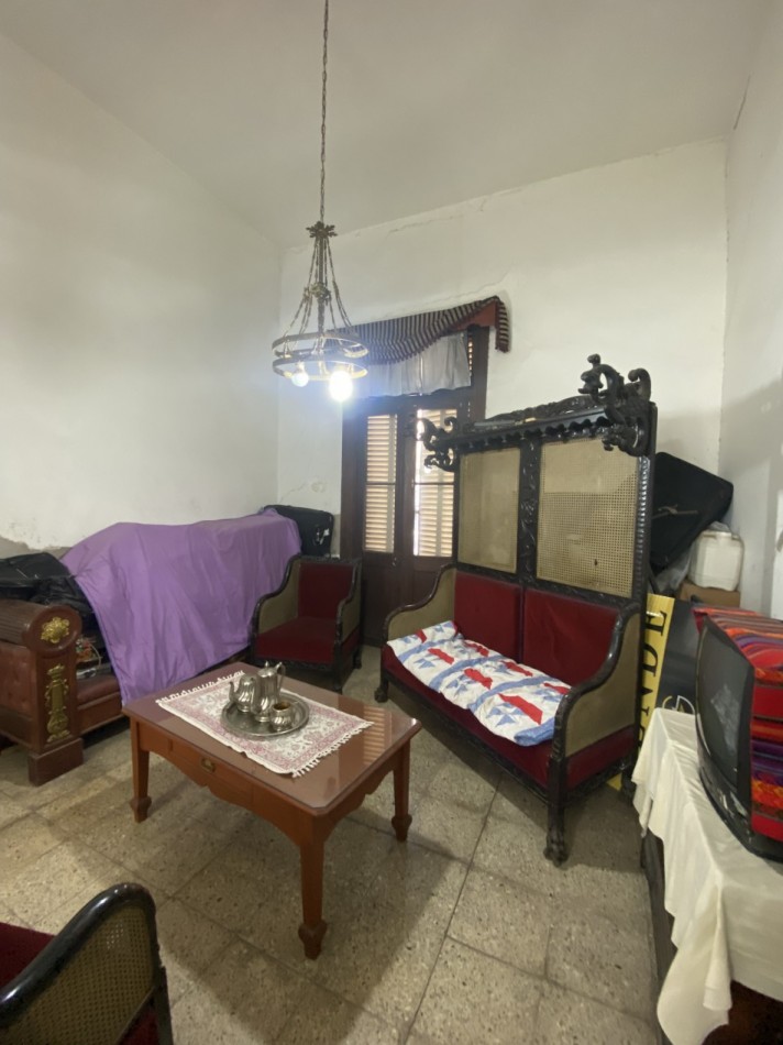 CASA CENTRICA EN SALTA CALLE SARMIENTO AL 200