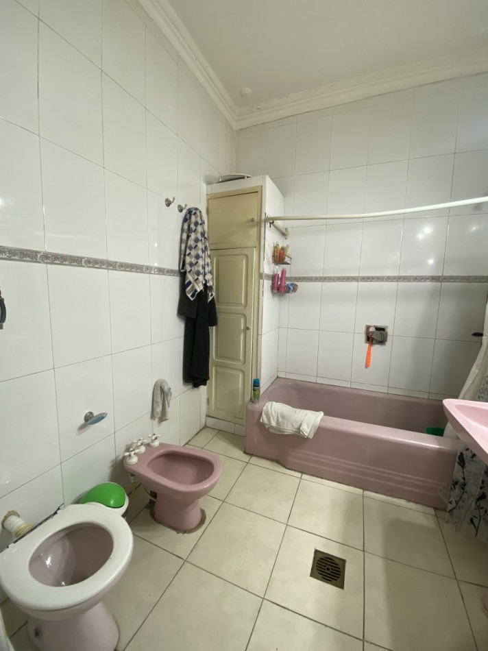 CASA CENTRICA EN SALTA CALLE SARMIENTO AL 200