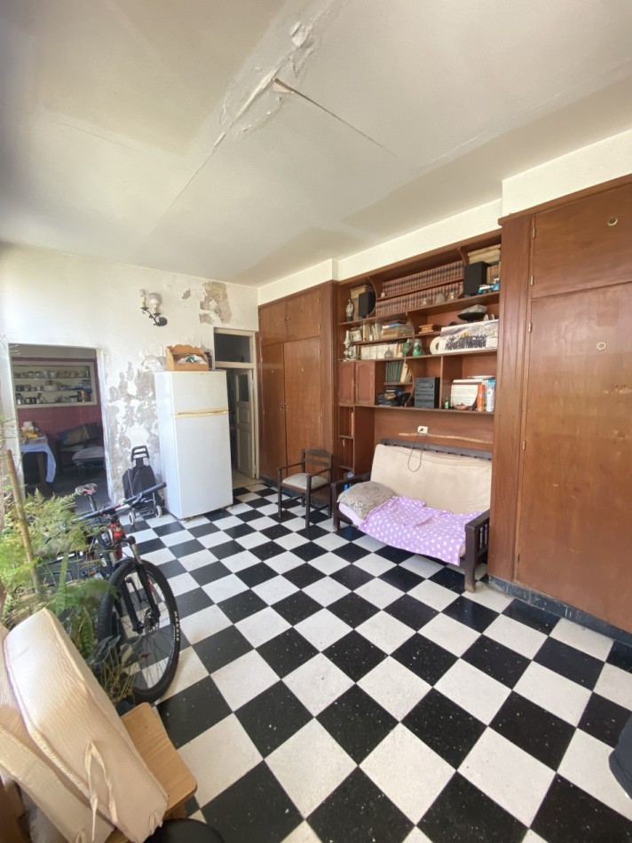 CASA CENTRICA EN SALTA CALLE SARMIENTO AL 200