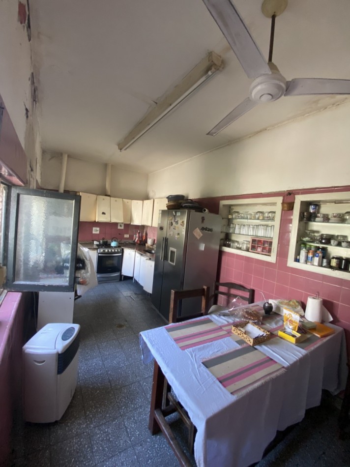 CASA CENTRICA EN SALTA CALLE SARMIENTO AL 200